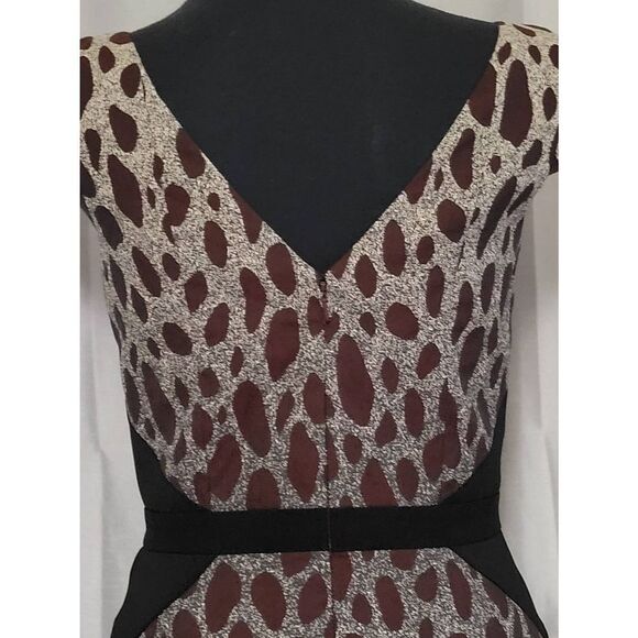 JAY GODFREY  classy sophisticated  Animal Print short cap sleeve Dress - Picture 10 of 11